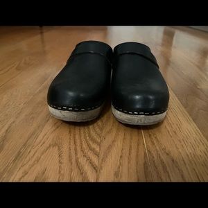 Swedish Hasbeen slip on clogs - size 41